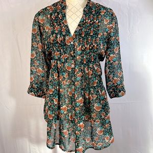 American Rag Cie Sheer Floral Top Size Medium Pleated Front Tie Back Like New